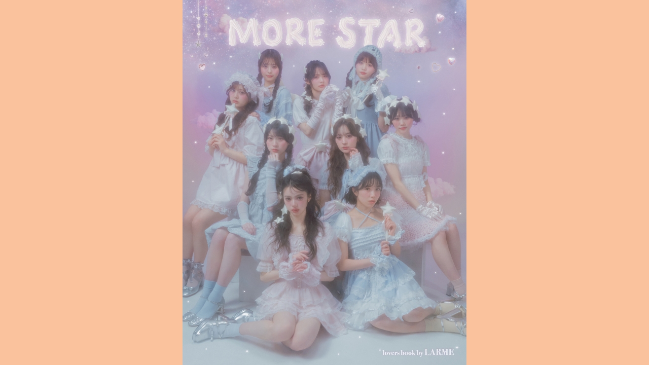 女性情報誌 MORE STAR lovers book 2026 by LARME 抽選販売】2026年10月8日15日 MORE STAR lovers book 2026 by LARME
